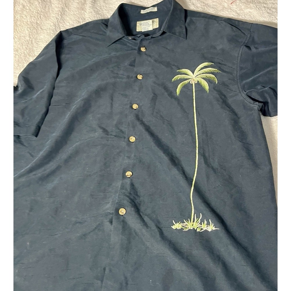 Bamboo Cay Men's XL Blue Short Sleeve Button-Up Shirt Woven Pockets Palm Embro